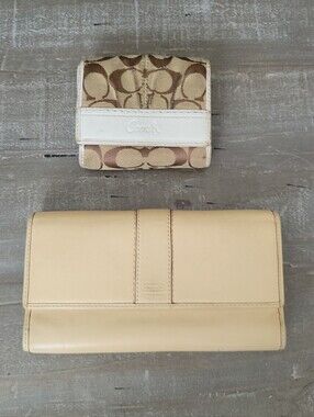 Bundle Of Coach * Flawed* Wallets